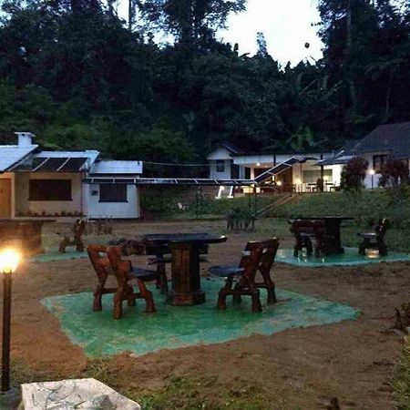 Dew Drop Inn 丹那拉打 外观 照片