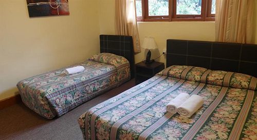 Dew Drop Inn 丹那拉打 外观 照片