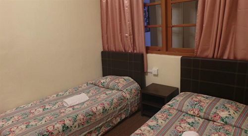 Dew Drop Inn 丹那拉打 外观 照片
